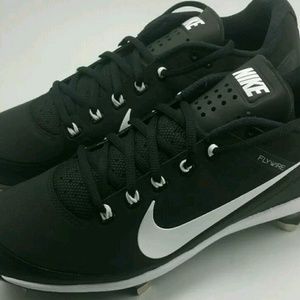 NIKE Men's Air Clipper 17 Metal Baseball Cleats